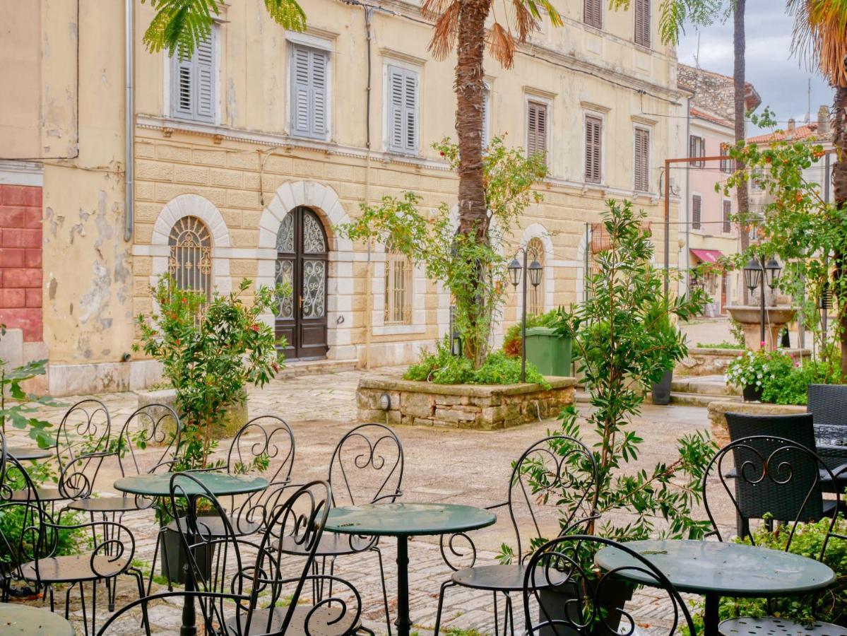 Frank'S Place Porec Bagian luar foto